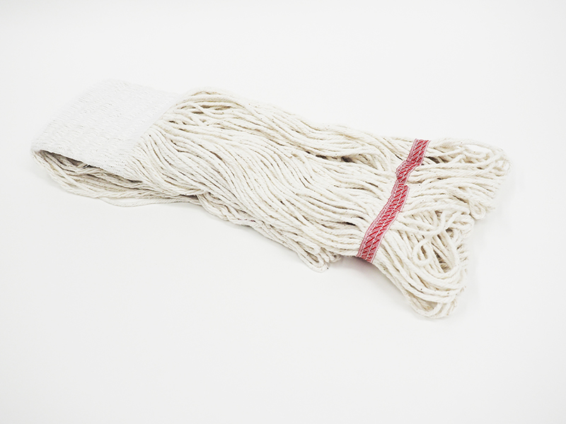 tête de serpillière blanche
